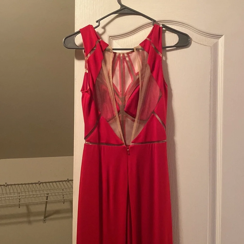La Femme Prom/Formal Dress - red/tan lining - size 4 - Picture 4 of 5